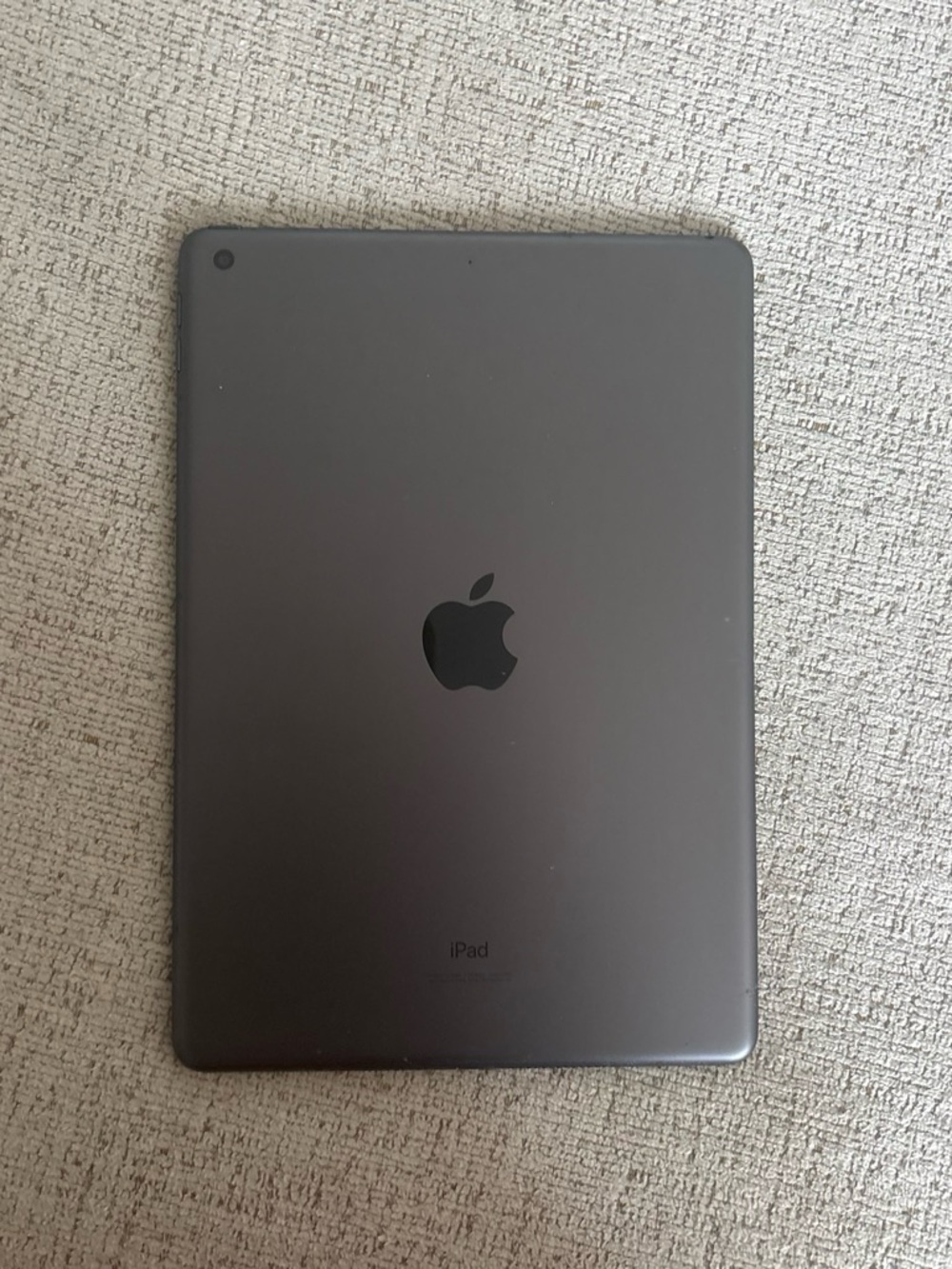 Apple iPad - Space Gray 7th Gen